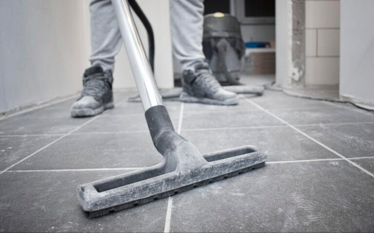 Styleduo Cleaning håndværker støvsugning